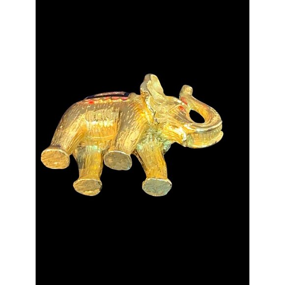 Vintage Heavy Gold Tone Elephant Figurine With Red Rhinestone Eyes (1003) - Picture 6 of 9
